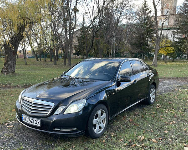 Чорний Мерседес Е-Клас, об'ємом двигуна 2.14 л та пробігом 491 тис. км за 7600 $, фото 1 на Automoto.ua