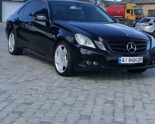 Черный Мерседес Е-Класс, объемом двигателя 2.1 л и пробегом 273 тыс. км за 6399 $, фото 1 на Automoto.ua