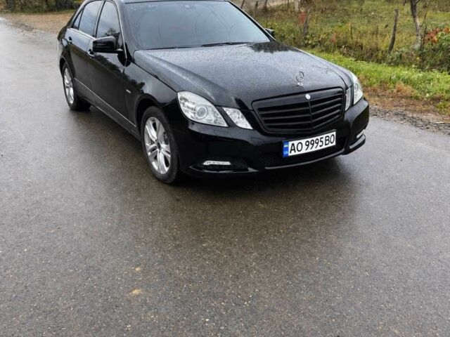 Чорний Мерседес Е-Клас, об'ємом двигуна 3 л та пробігом 290 тис. км за 7991 $, фото 1 на Automoto.ua