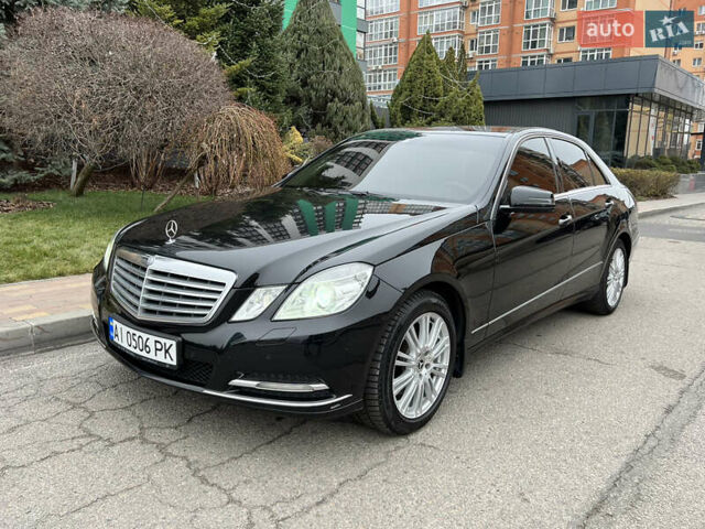 Черный Мерседес Е-Класс, объемом двигателя 3.5 л и пробегом 170 тыс. км за 11700 $, фото 1 на Automoto.ua