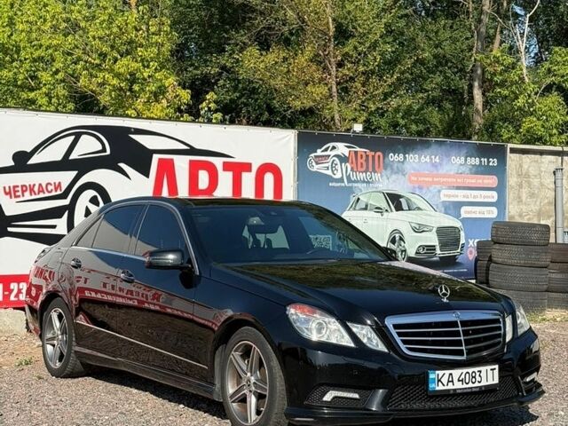Чорний Мерседес Е-Клас, об'ємом двигуна 3.5 л та пробігом 166 тис. км за 10700 $, фото 1 на Automoto.ua