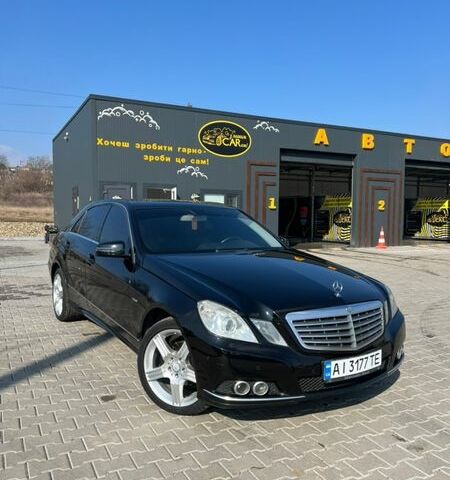 Чорний Мерседес Е-Клас, об'ємом двигуна 2.2 л та пробігом 363 тис. км за 11700 $, фото 1 на Automoto.ua