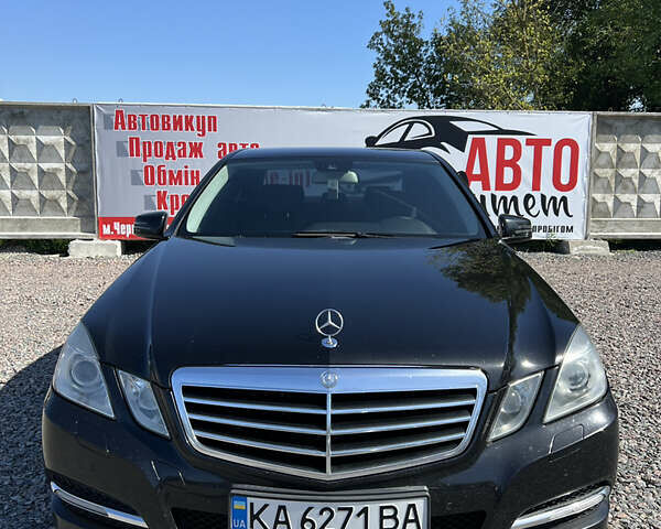 Чорний Мерседес Е-Клас, об'ємом двигуна 3.5 л та пробігом 332 тис. км за 11200 $, фото 1 на Automoto.ua