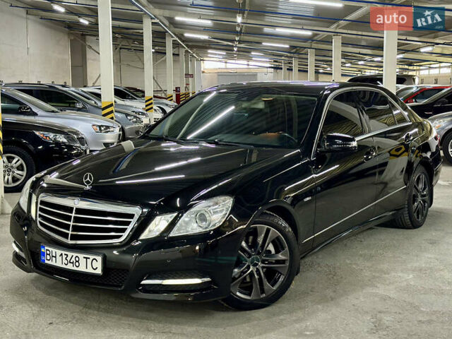 Черный Мерседес Е-Класс, объемом двигателя 1.8 л и пробегом 190 тыс. км за 14200 $, фото 1 на Automoto.ua