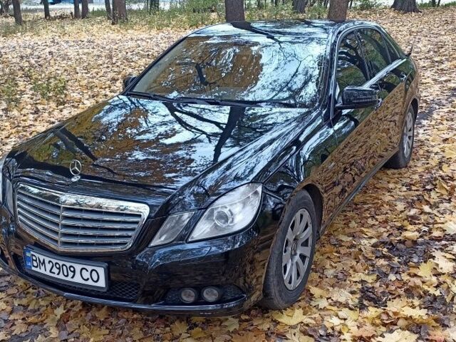 Черный Мерседес Е-Класс, объемом двигателя 1.8 л и пробегом 270 тыс. км за 8900 $, фото 1 на Automoto.ua