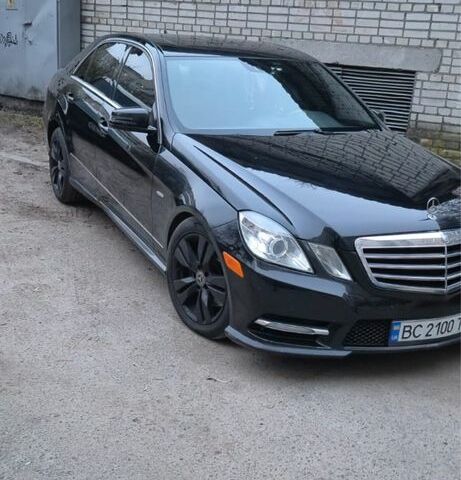 Черный Мерседес Е-Класс, объемом двигателя 3 л и пробегом 228 тыс. км за 12500 $, фото 1 на Automoto.ua