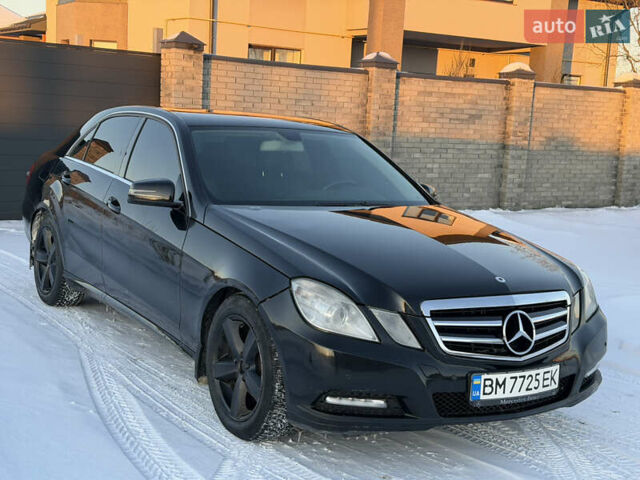 Чорний Мерседес Е-Клас, об'ємом двигуна 2.2 л та пробігом 282 тис. км за 9900 $, фото 1 на Automoto.ua