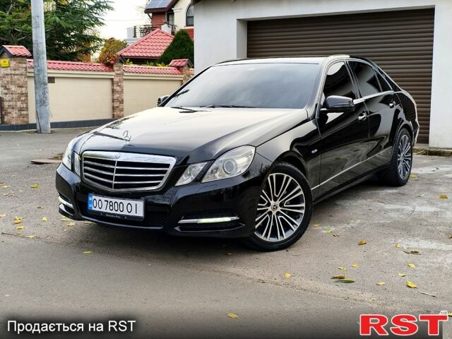 Черный Мерседес Е-Класс, объемом двигателя 3 л и пробегом 291 тыс. км за 13500 $, фото 1 на Automoto.ua