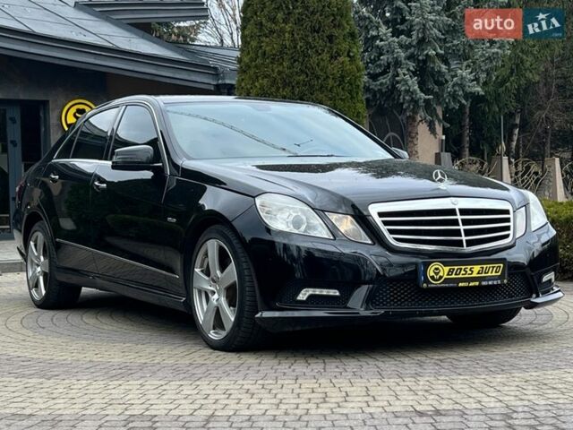 Черный Мерседес Е-Класс, объемом двигателя 3.5 л и пробегом 244 тыс. км за 15750 $, фото 1 на Automoto.ua