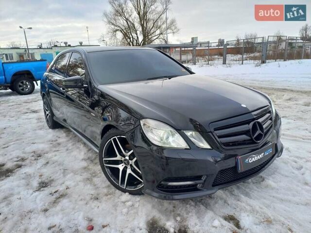 Черный Мерседес Е-Класс, объемом двигателя 1.8 л и пробегом 251 тыс. км за 11400 $, фото 1 на Automoto.ua