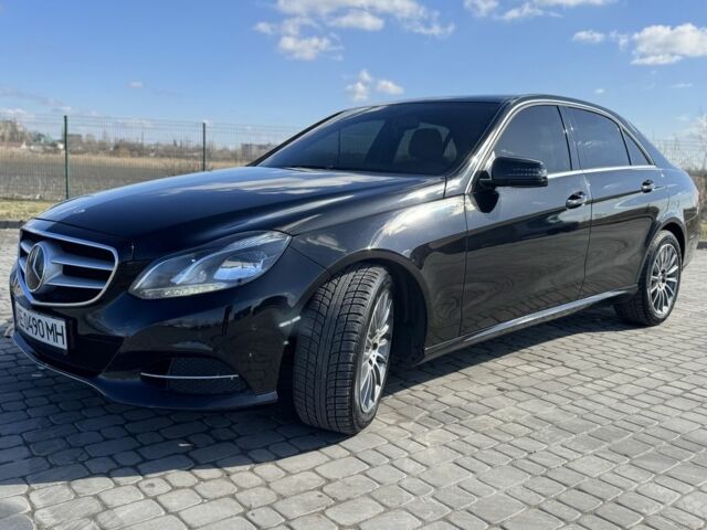 Чорний Мерседес Е-Клас, об'ємом двигуна 2.2 л та пробігом 195 тис. км за 15900 $, фото 1 на Automoto.ua