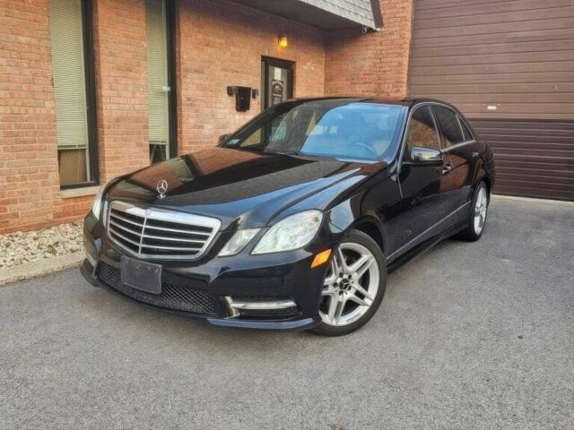 Черный Мерседес Е-Класс, объемом двигателя 3.5 л и пробегом 149 тыс. км за 14000 $, фото 1 на Automoto.ua