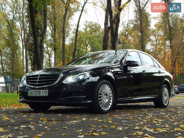 Мерседес Е-Клас 2013 у Києві на Automoto.ua Чорний Мерседес Е-Клас, об'ємом двигуна 3 л та пробігом 249 тис. км за 19499 $, фото 1 на Automoto.ua