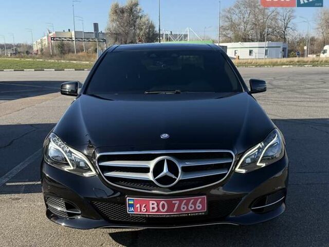 Черный Мерседес Е-Класс, объемом двигателя 1.99 л и пробегом 111 тыс. км за 22500 $, фото 1 на Automoto.ua