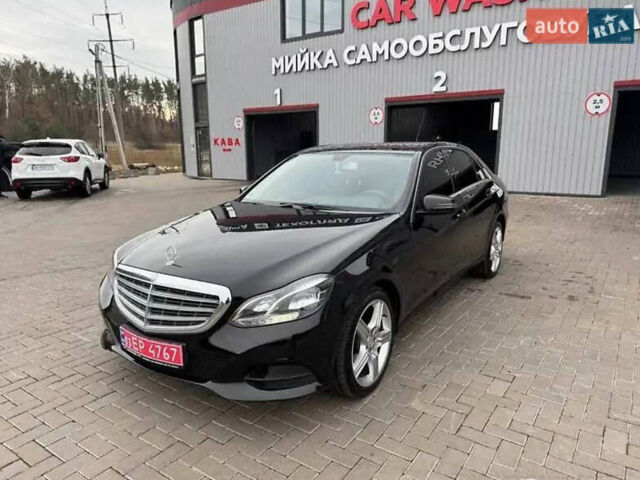 Черный Мерседес Е-Класс, объемом двигателя 2.1 л и пробегом 250 тыс. км за 19000 $, фото 1 на Automoto.ua