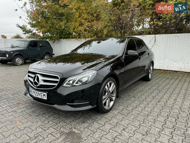 Черный Мерседес Е-Класс, объемом двигателя 1.99 л и пробегом 139 тыс. км за 25000 $, фото 1 на Automoto.ua