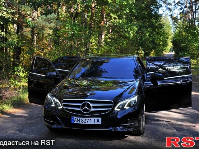 Черный Мерседес Е-Класс, объемом двигателя 2.1 л и пробегом 211 тыс. км за 19999 $, фото 1 на Automoto.ua