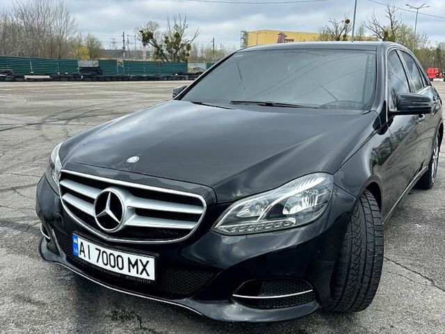 Черный Мерседес Е-Класс, объемом двигателя 2.1 л и пробегом 237 тыс. км за 17300 $, фото 1 на Automoto.ua