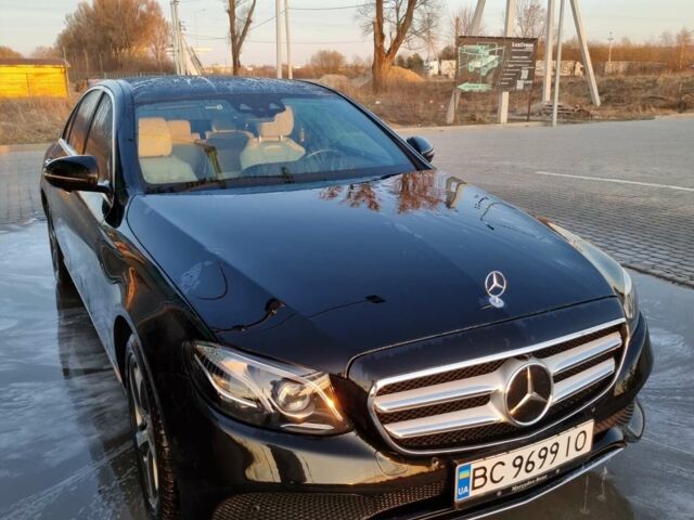 Чорний Мерседес Е-Клас, об'ємом двигуна 1.99 л та пробігом 212 тис. км за 26500 $, фото 1 на Automoto.ua