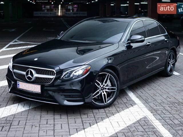 Черный Мерседес Е-Класс, объемом двигателя 2 л и пробегом 184 тыс. км за 26300 $, фото 1 на Automoto.ua