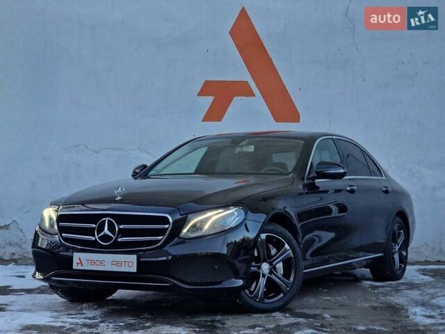 Черный Мерседес Е-Класс, объемом двигателя 2.99 л и пробегом 213 тыс. км за 26490 $, фото 1 на Automoto.ua