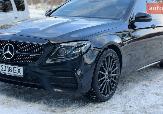 Черный Мерседес Е-Класс, объемом двигателя 3 л и пробегом 180 тыс. км за 36000 $, фото 1 на Automoto.ua