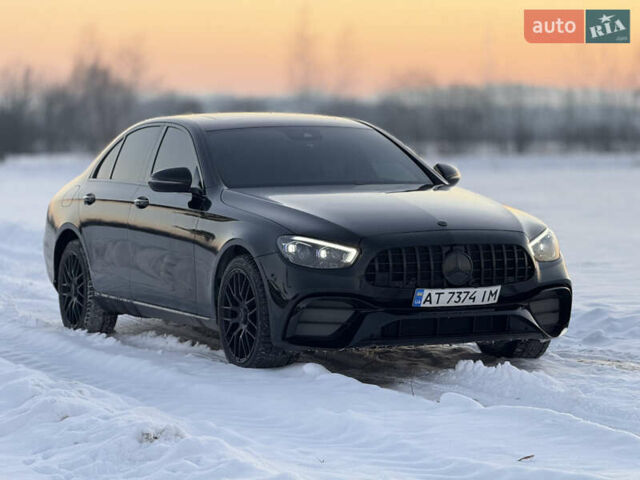 Чорний Мерседес Е-Клас, об'ємом двигуна 1.99 л та пробігом 124 тис. км за 32000 $, фото 1 на Automoto.ua