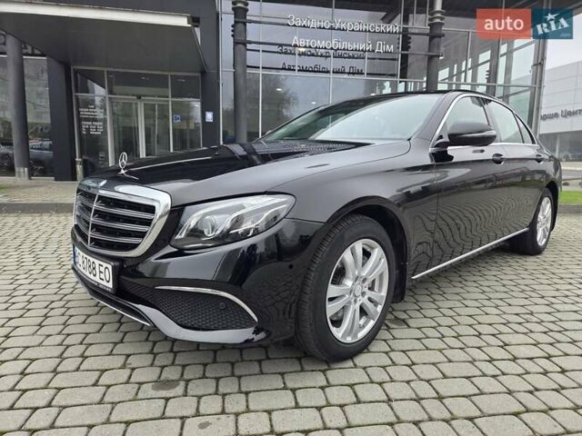 Черный Мерседес Е-Класс, объемом двигателя 1.95 л и пробегом 28 тыс. км за 37000 $, фото 1 на Automoto.ua