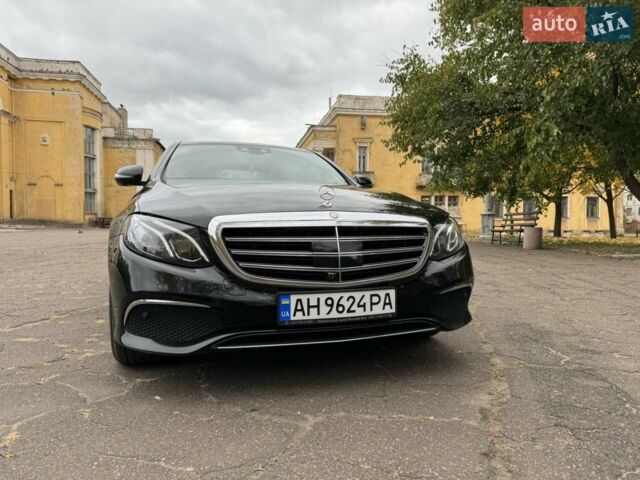 Чорний Мерседес Е-Клас, об'ємом двигуна 2 л та пробігом 116 тис. км за 36600 $, фото 1 на Automoto.ua