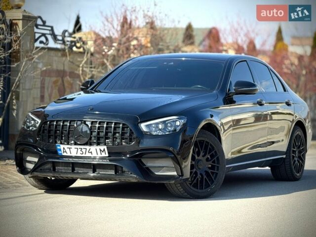 Чорний Мерседес Е-Клас, об'ємом двигуна 1.99 л та пробігом 125 тис. км за 30000 $, фото 1 на Automoto.ua