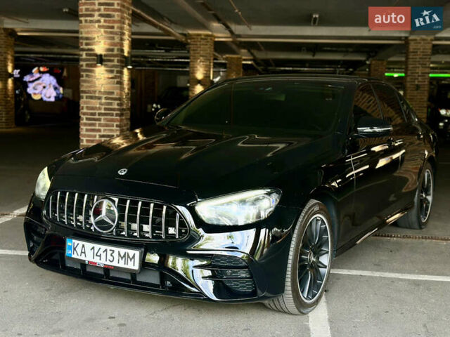 Чорний Мерседес Е-Клас, об'ємом двигуна 1.95 л та пробігом 175 тис. км за 35999 $, фото 1 на Automoto.ua