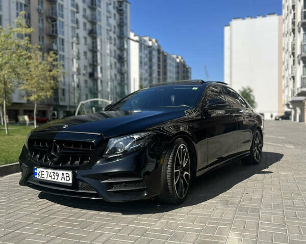 Чорний Мерседес Е-Клас, об'ємом двигуна 3 л та пробігом 100 тис. км за 38000 $, фото 1 на Automoto.ua