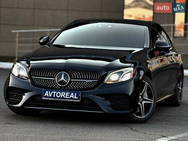 Чорний Мерседес Е-Клас, об'ємом двигуна 3 л та пробігом 152 тис. км за 38000 $, фото 1 на Automoto.ua