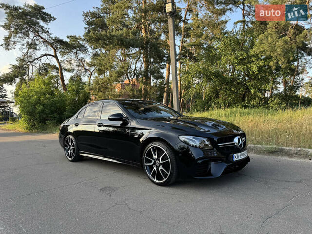 Черный Мерседес Е-Класс, объемом двигателя 3 л и пробегом 30 тыс. км за 55000 $, фото 1 на Automoto.ua