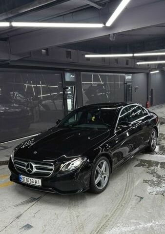 Чорний Мерседес Е-Клас, об'ємом двигуна 1.99 л та пробігом 28 тис. км за 30000 $, фото 1 на Automoto.ua