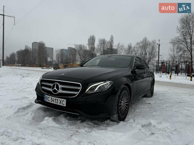 Чорний Мерседес Е-Клас, об'ємом двигуна 1.95 л та пробігом 148 тис. км за 26800 $, фото 1 на Automoto.ua