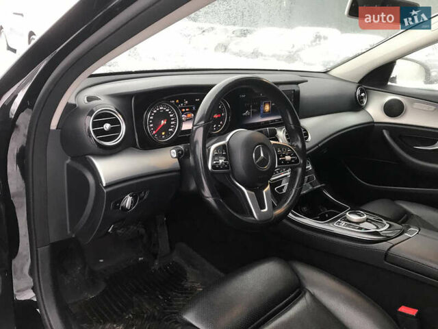 Чорний Мерседес Е-Клас, об'ємом двигуна 1.95 л та пробігом 100 тис. км за 24900 $, фото 1 на Automoto.ua