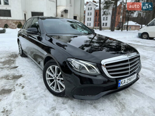 Чорний Мерседес Е-Клас, об'ємом двигуна 1.9 л та пробігом 125 тис. км за 29900 $, фото 1 на Automoto.ua
