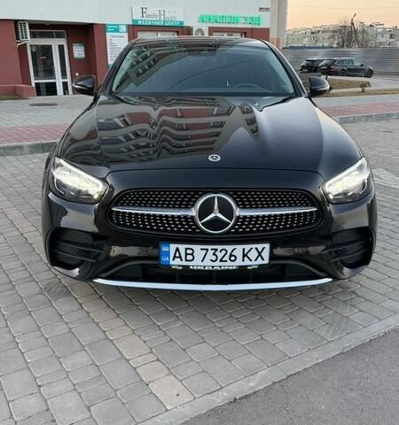 Чорний Мерседес Е-Клас, об'ємом двигуна 1.95 л та пробігом 158 тис. км за 42000 $, фото 1 на Automoto.ua