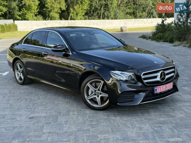 Чорний Мерседес Е-Клас, об'ємом двигуна 1.95 л та пробігом 112 тис. км за 39500 $, фото 1 на Automoto.ua