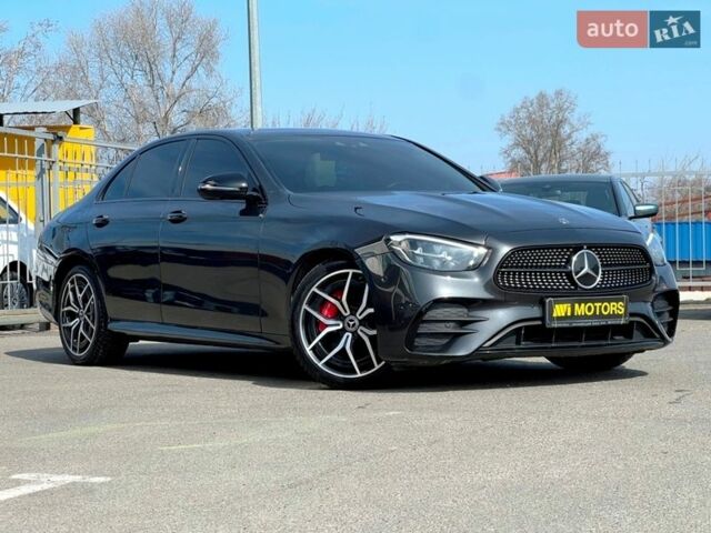 Черный Мерседес Е-Класс, объемом двигателя 1.99 л и пробегом 81 тыс. км за 42999 $, фото 1 на Automoto.ua