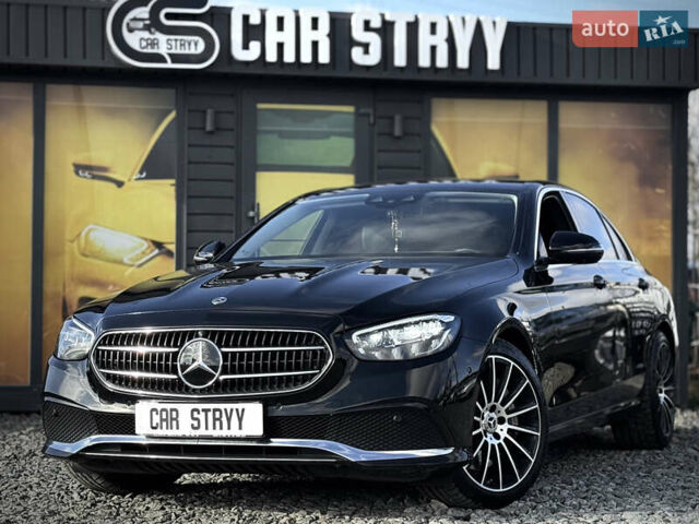 Черный Мерседес Е-Класс, объемом двигателя 2.93 л и пробегом 153 тыс. км за 51999 $, фото 1 на Automoto.ua