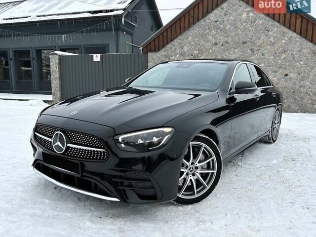 Чорний Мерседес Е-Клас, об'ємом двигуна 1.99 л та пробігом 84 тис. км за 44700 $, фото 1 на Automoto.ua