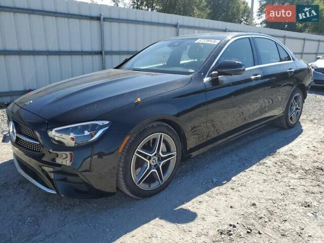 Черный Мерседес Е-Класс, объемом двигателя 1.99 л и пробегом 20 тыс. км за 21000 $, фото 1 на Automoto.ua