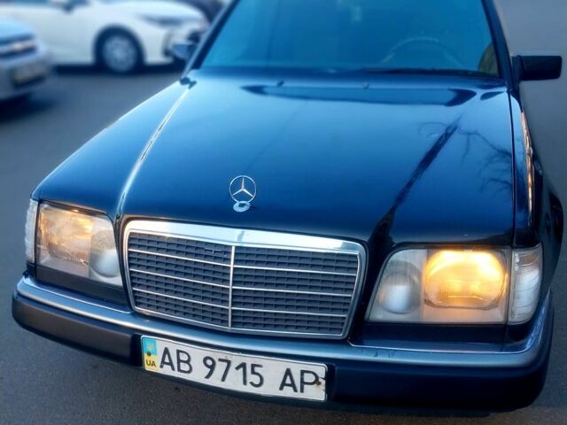 Черный Мерседес Е-Класс, объемом двигателя 2.8 л и пробегом 331 тыс. км за 3000 $, фото 1 на Automoto.ua