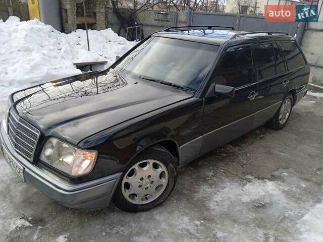 Чорний Мерседес Е-Клас, об'ємом двигуна 2.5 л та пробігом 494 тис. км за 3000 $, фото 1 на Automoto.ua
