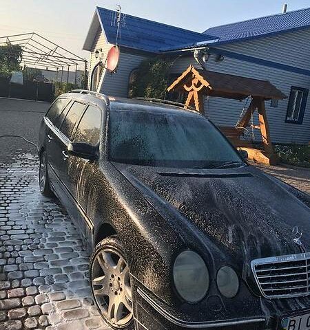 Чорний Мерседес Е-Клас, об'ємом двигуна 3.2 л та пробігом 464 тис. км за 3999 $, фото 1 на Automoto.ua