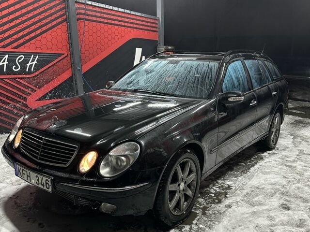 Черный Мерседес Е-Класс, объемом двигателя 3.2 л и пробегом 502 тыс. км за 3550 $, фото 1 на Automoto.ua