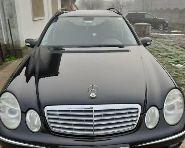 Чорний Мерседес Е-Клас, об'ємом двигуна 2.99 л та пробігом 376 тис. км за 8950 $, фото 1 на Automoto.ua