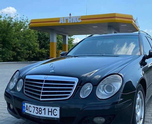 Чорний Мерседес Е-Клас, об'ємом двигуна 2.15 л та пробігом 404 тис. км за 6000 $, фото 1 на Automoto.ua